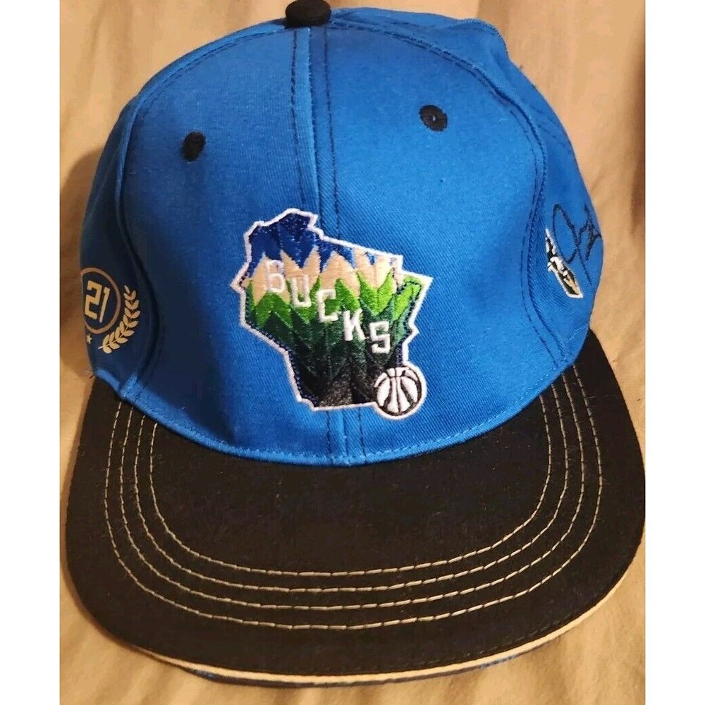 Milwaukee Bucks Basketball NBA Jrue Holiday 12 21 Edition Adult SnapBack Hat Cap